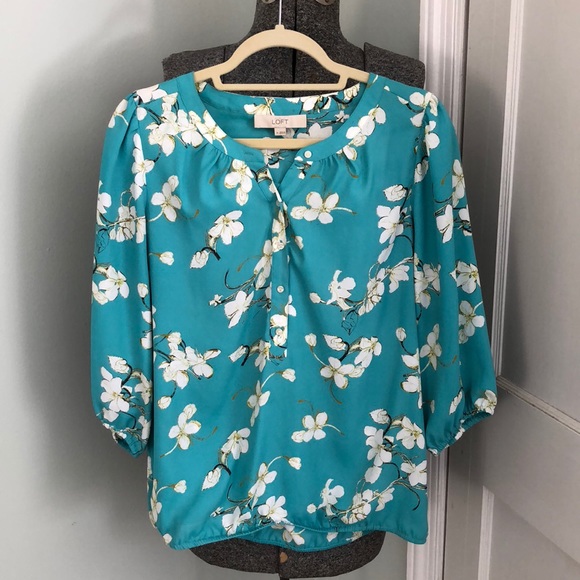 LOFT Tops - Loft Floral blouse
